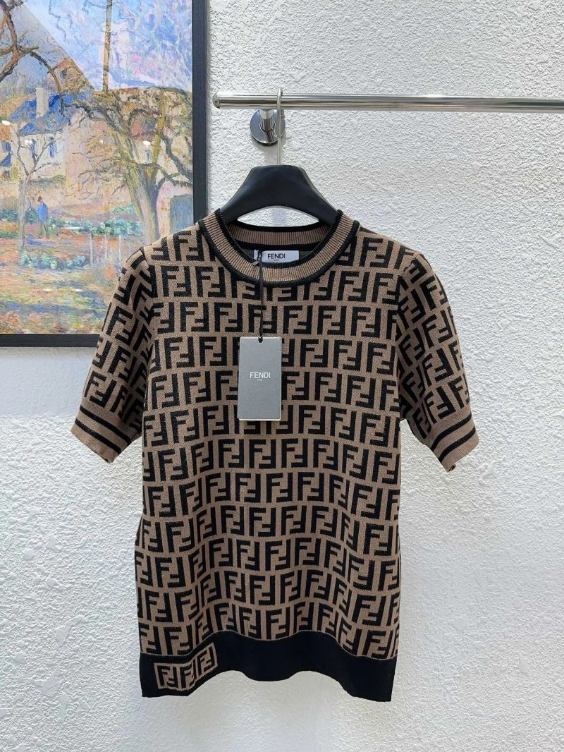 RelaxedFit Fendi T-Shirts 120402