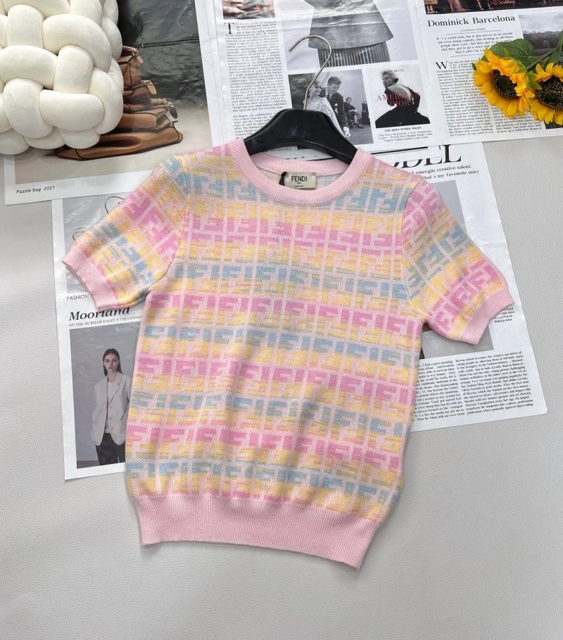 Fendi T-Shirts Cozy 120401