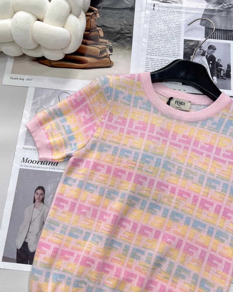 Fendi T-Shirts Cozy 120401