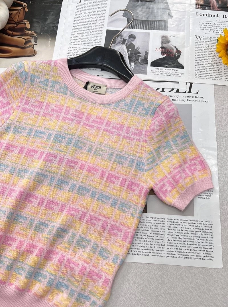 Fendi T-Shirts Cozy 120401