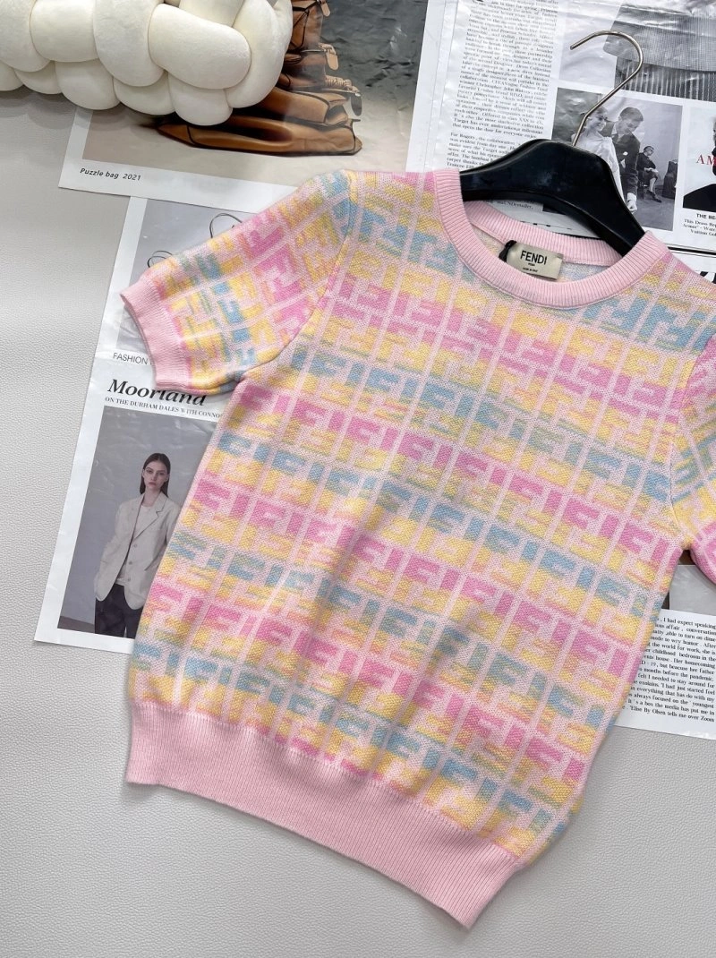 Fendi T-Shirts Cozy 120401