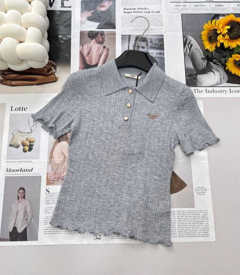 Fendi T-Shirts Sleek 120397
