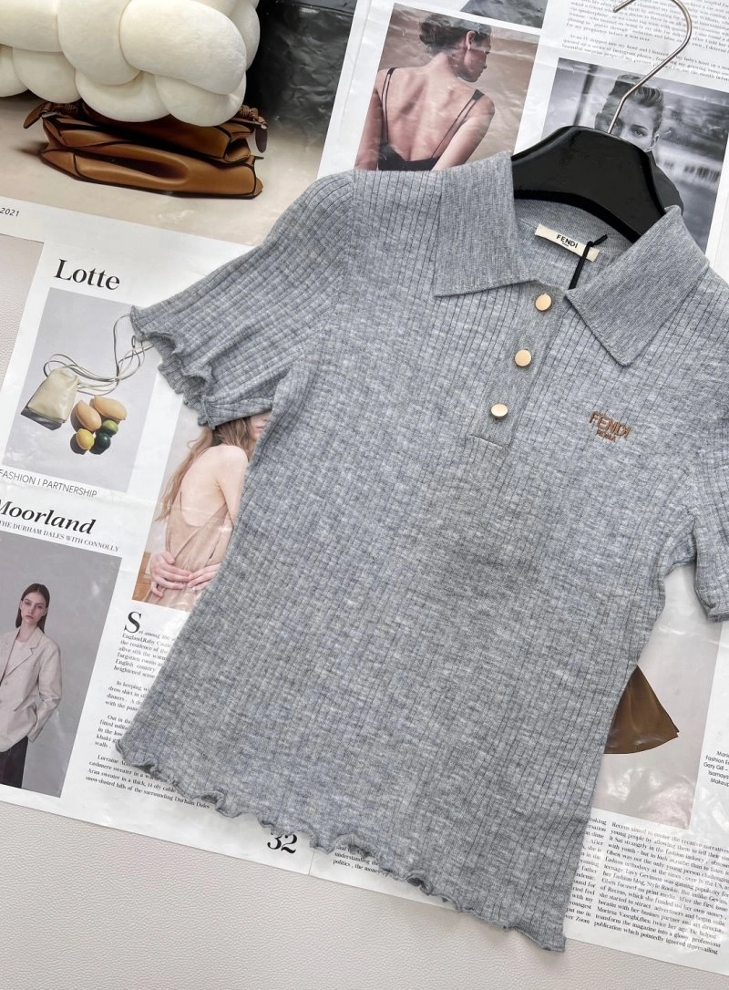 Fendi T-Shirts Sleek 120397