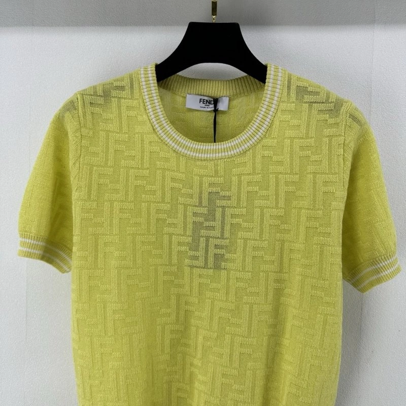 Fendi T-Shirts Youthful 120410
