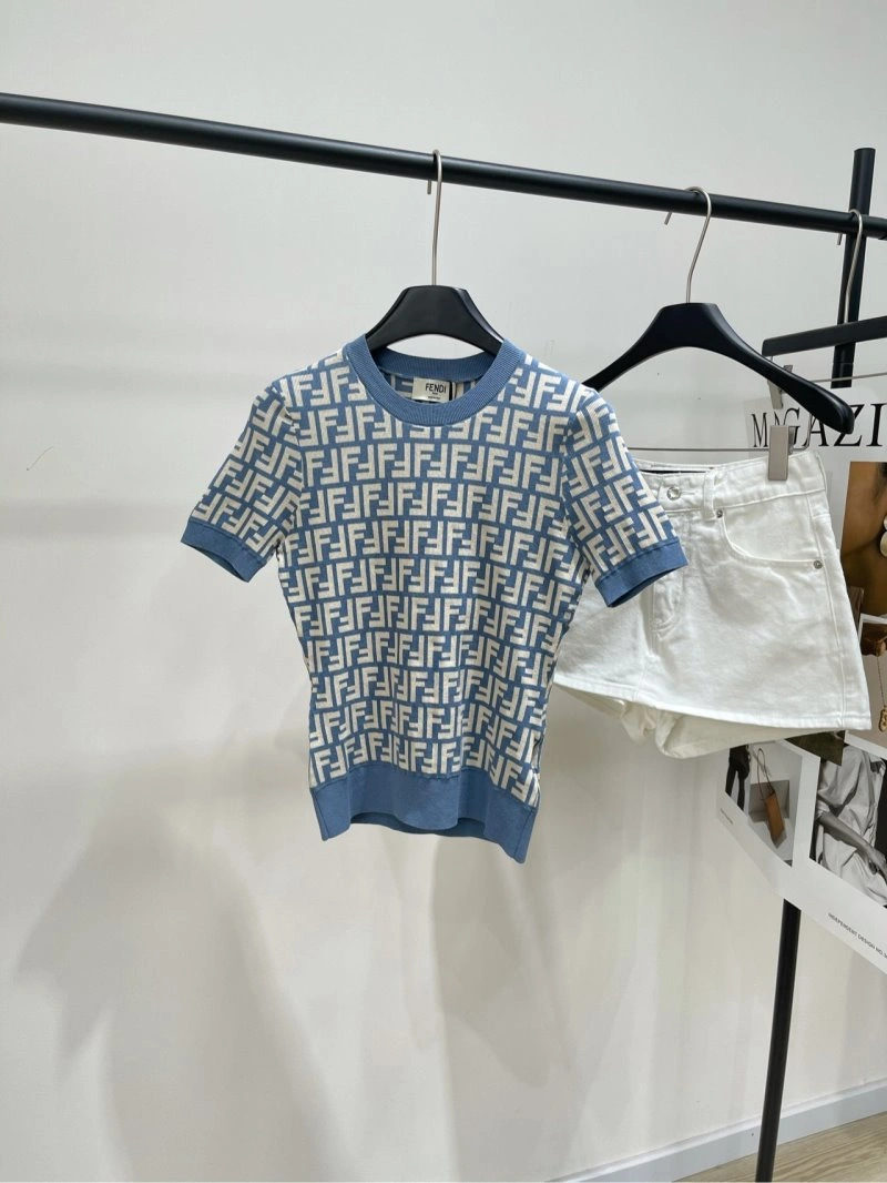 Fendi T-Shirts Lightweight 120387