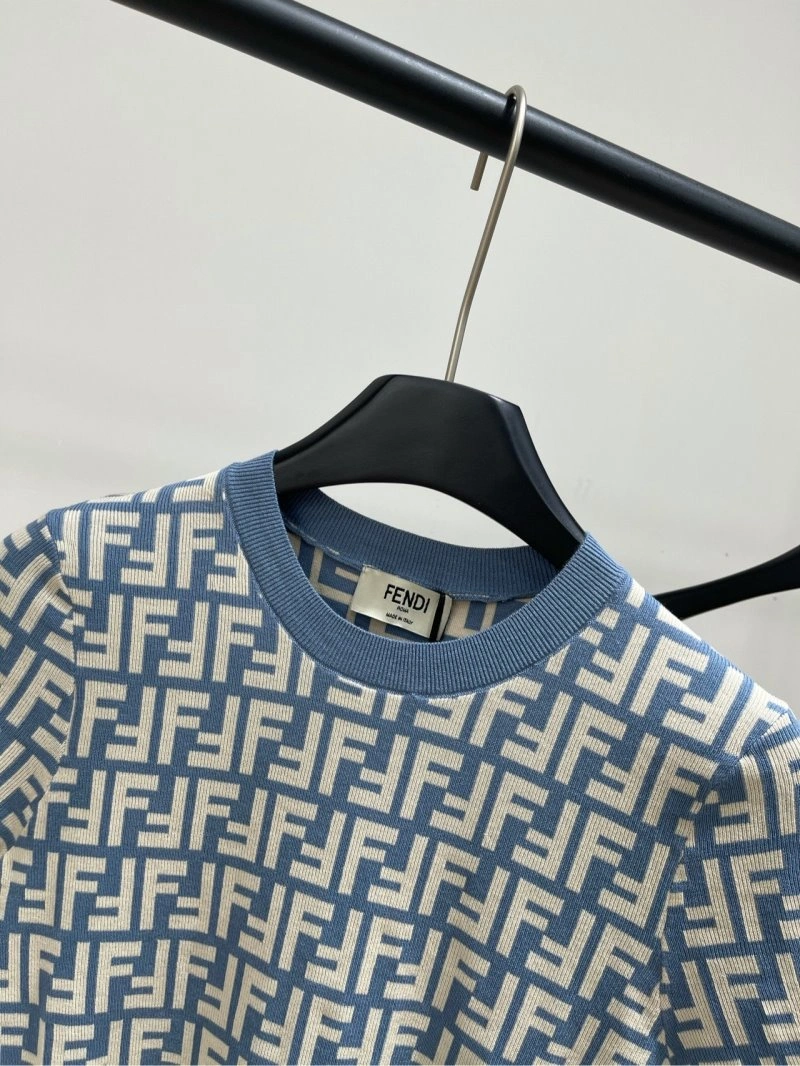 Fendi T-Shirts Lightweight 120387