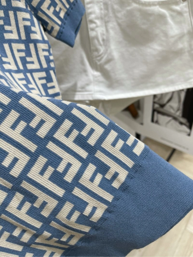 Fendi T-Shirts Lightweight 120387