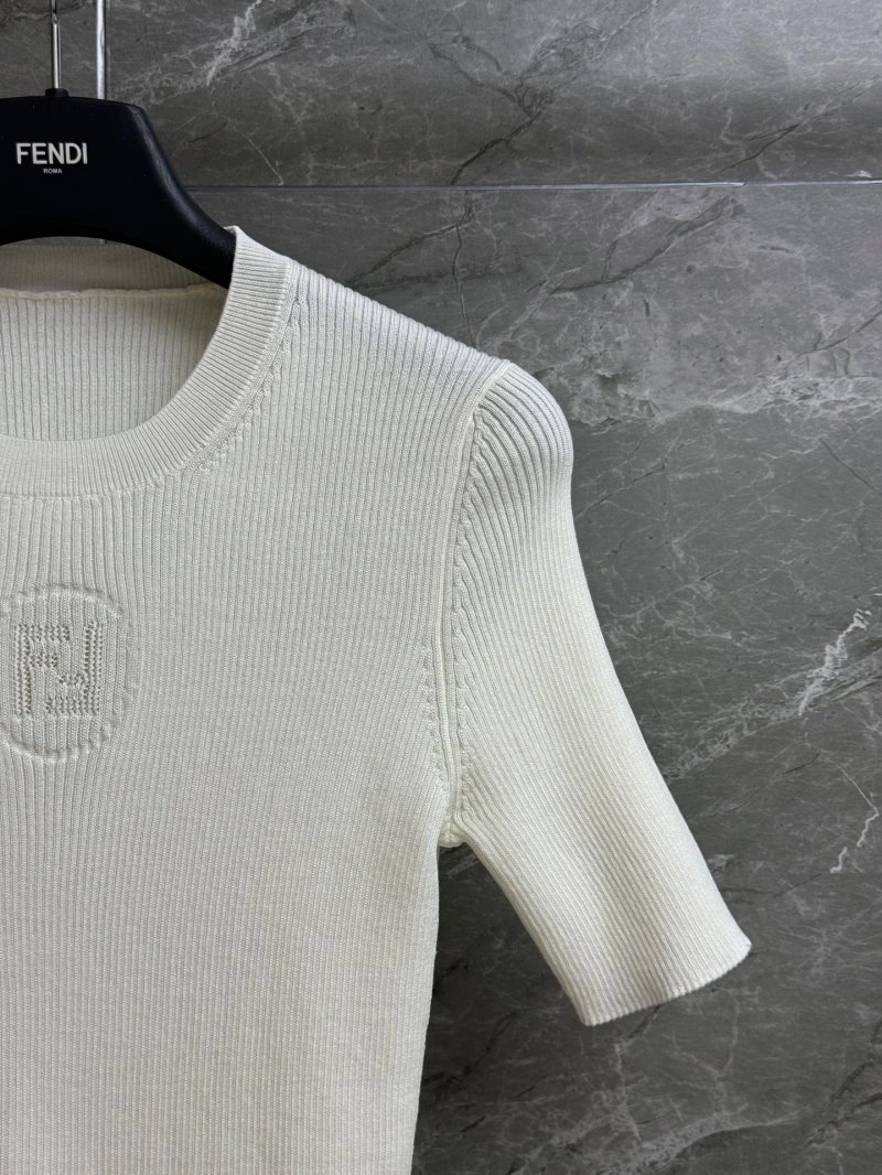 Fendi T-Shirts SmoothTexture 120389