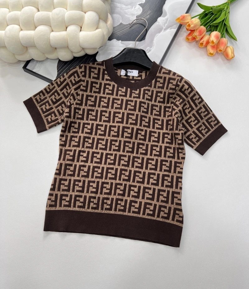 Bright Fendi T-Shirts 120384