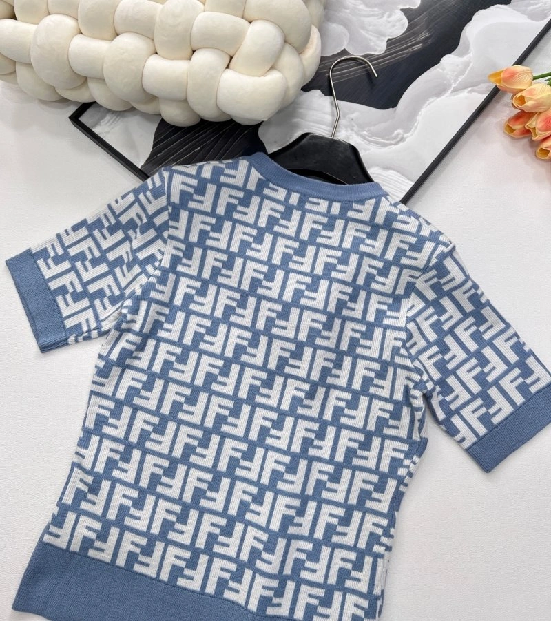 Fendi T-Shirts UrbanStyle 120383