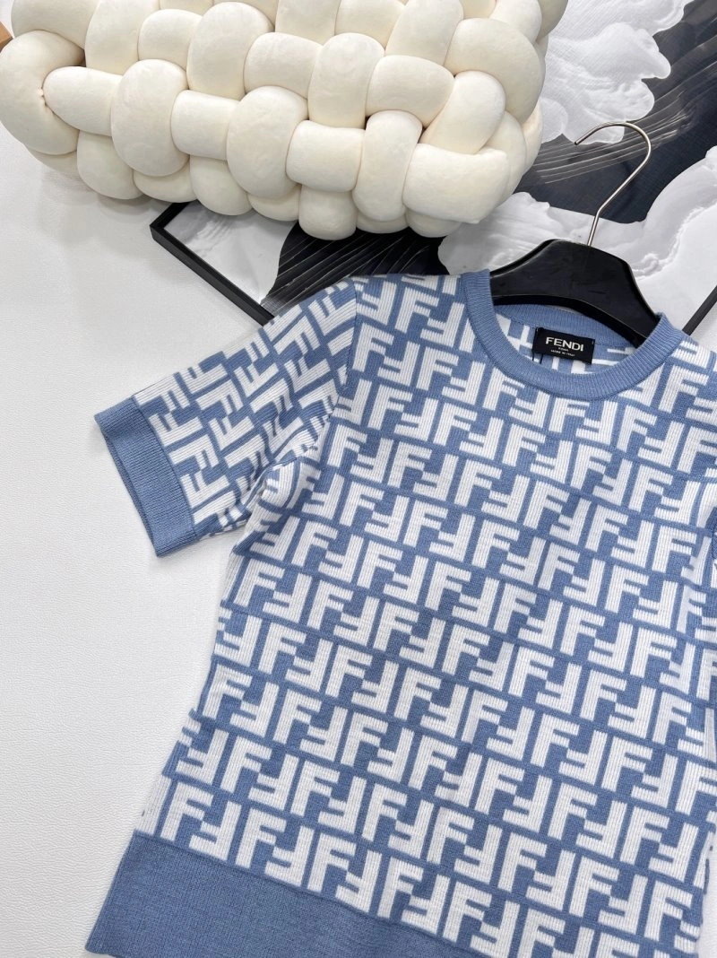 Fendi T-Shirts UrbanStyle 120383