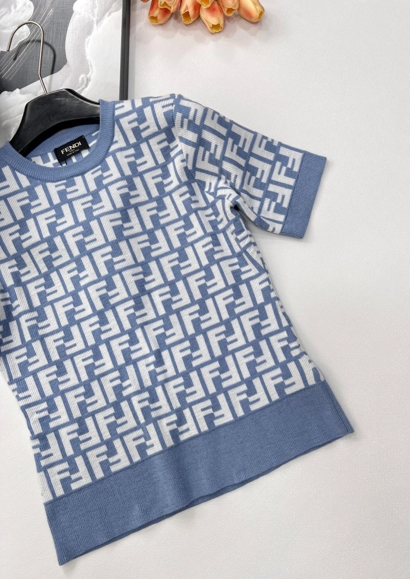 Fendi T-Shirts UrbanStyle 120383