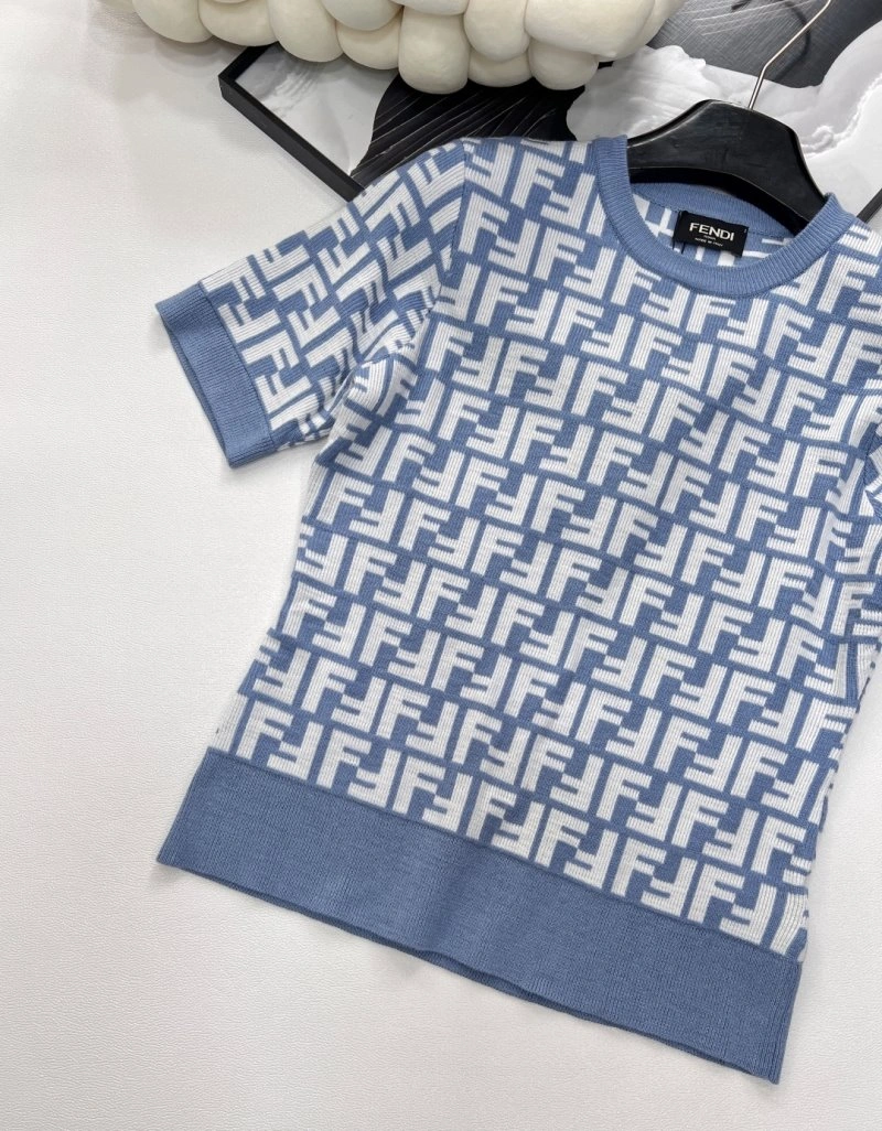 Fendi T-Shirts UrbanStyle 120383