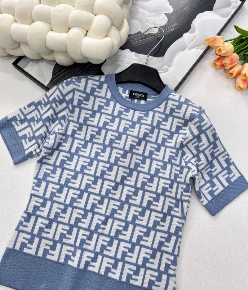 Fendi T-Shirts UrbanStyle 120383