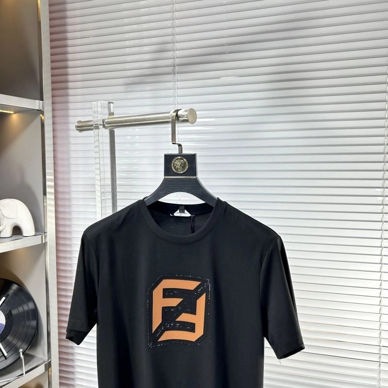 Fendi T-Shirts Breathable 122437