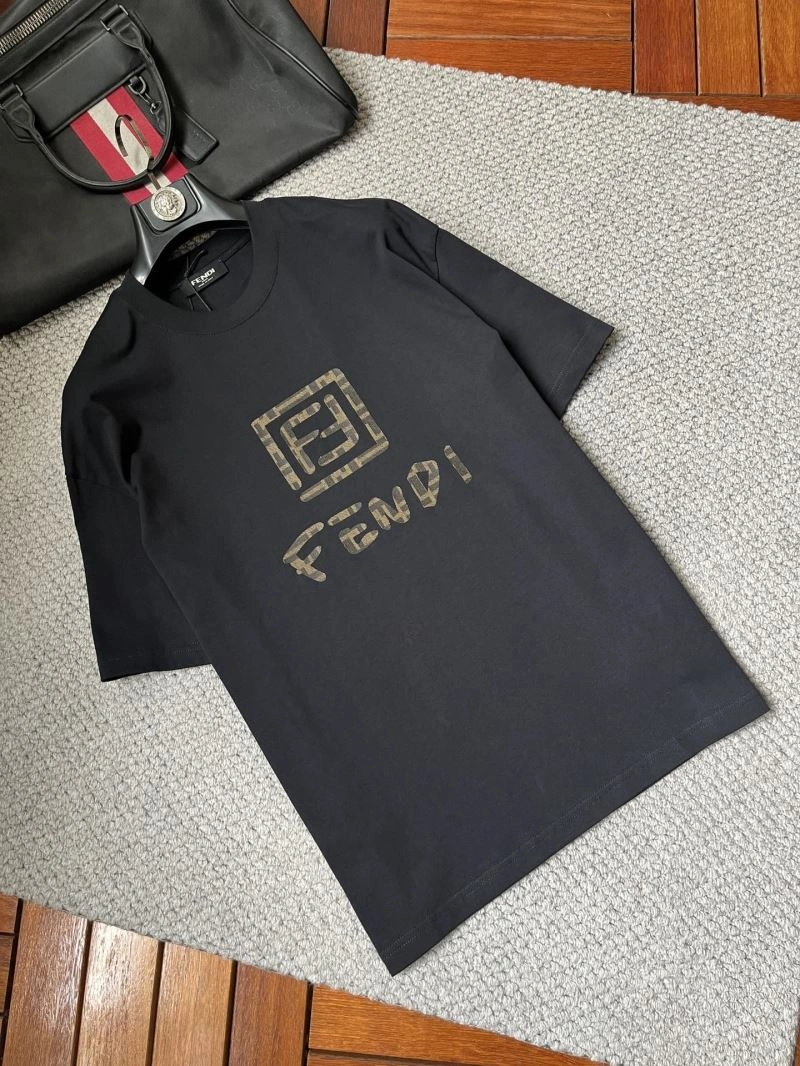 Fendi T-Shirts Versatile 122433