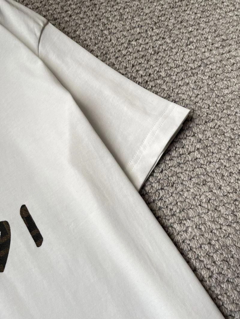 Fendi T-Shirts Versatile 122433