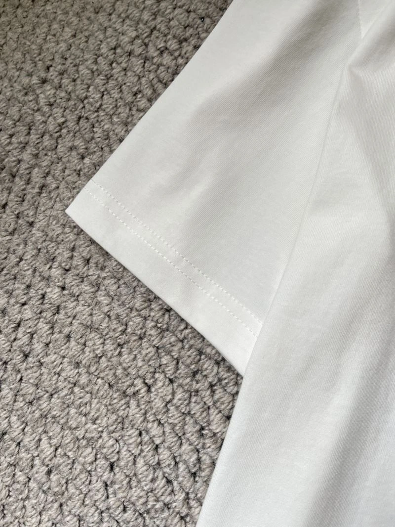 Fendi T-Shirts Versatile 122433