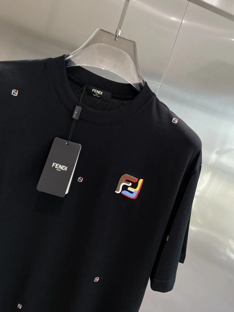 Fendi T-Shirts FreshLook 122425
