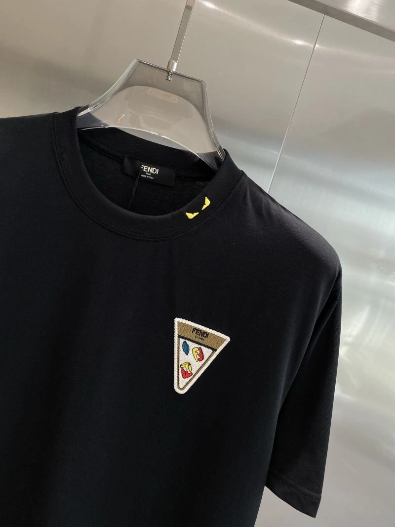 Fendi T-Shirts Effortless 122420