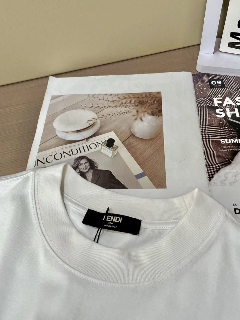 Fendi T-Shirts WellDesigned 122417