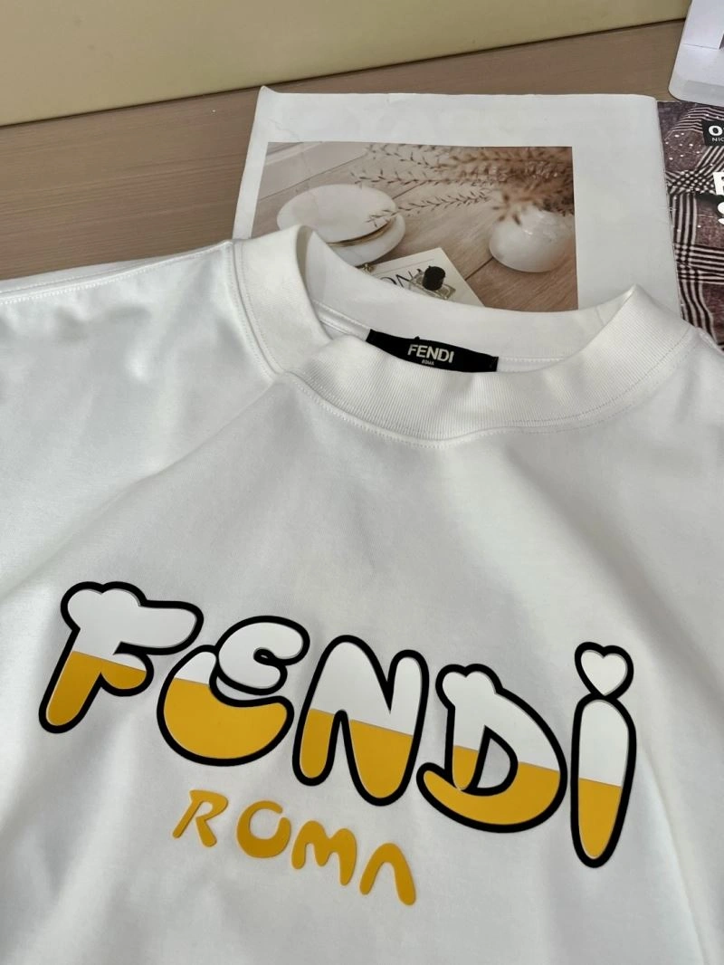 Fendi T-Shirts WellDesigned 122417