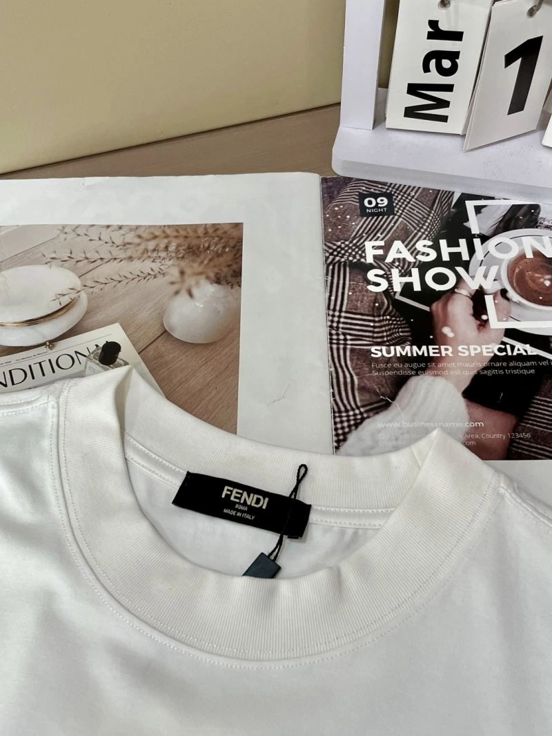 Fendi T-Shirts Compact 122418