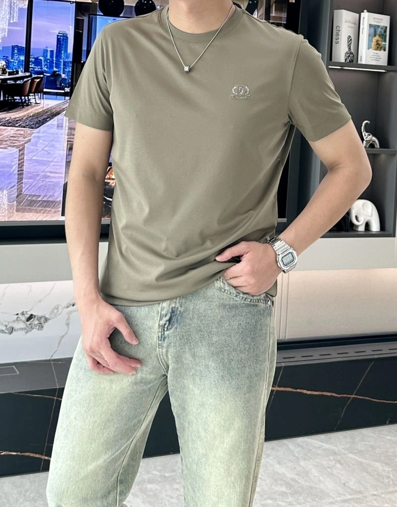Versatile Fendi T-Shirts 122413