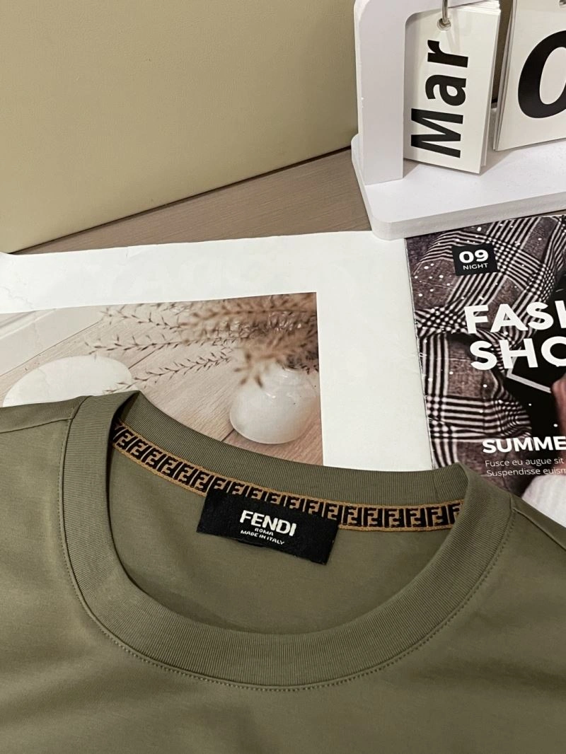 Versatile Fendi T-Shirts 122413