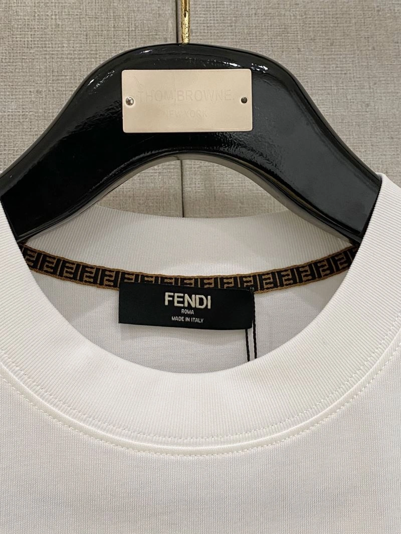Fendi T-Shirts ComfortFit 122392