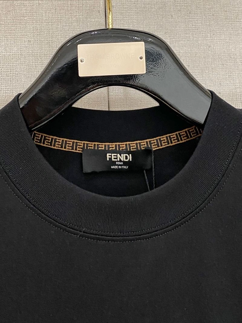 Durable Fendi T-Shirts 122401