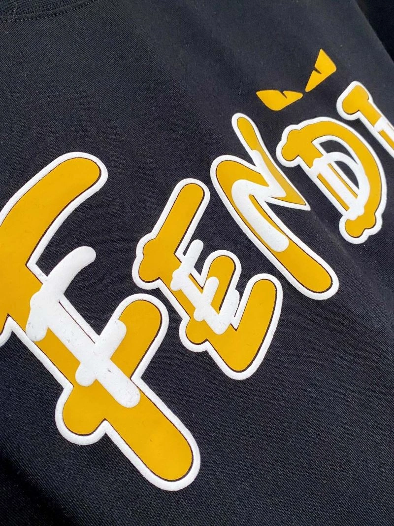 Durable Fendi T-Shirts 122401