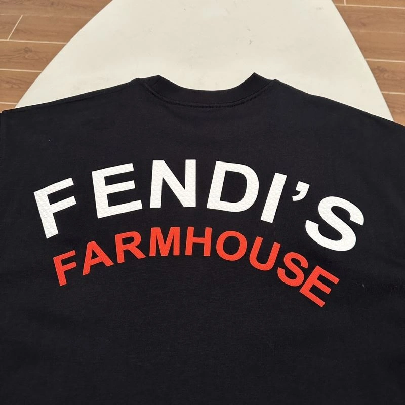 Fendi T-Shirts Durable 122402