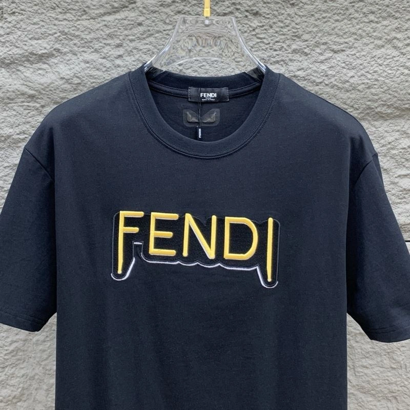 TravelReady Fendi T-Shirts 122395