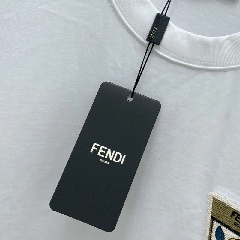 Fendi T-Shirts Neat 122400