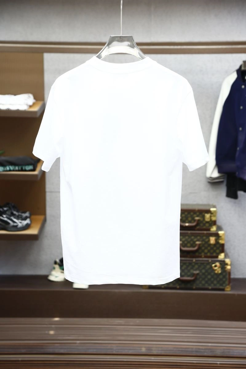 Reliable Fendi T-Shirts 122379
