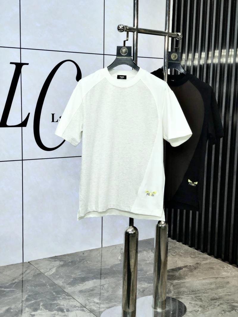 Fendi T-Shirts UrbanStyle 122365