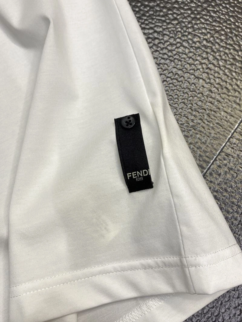 Trendsetting Fendi T-Shirts 122362