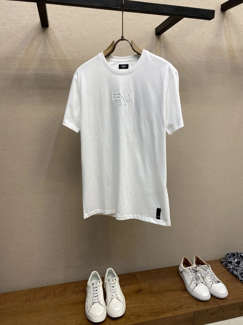 Fendi T-Shirts Refined 122359