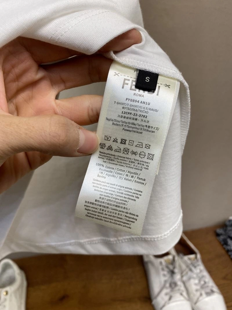 Fendi T-Shirts Refined 122359