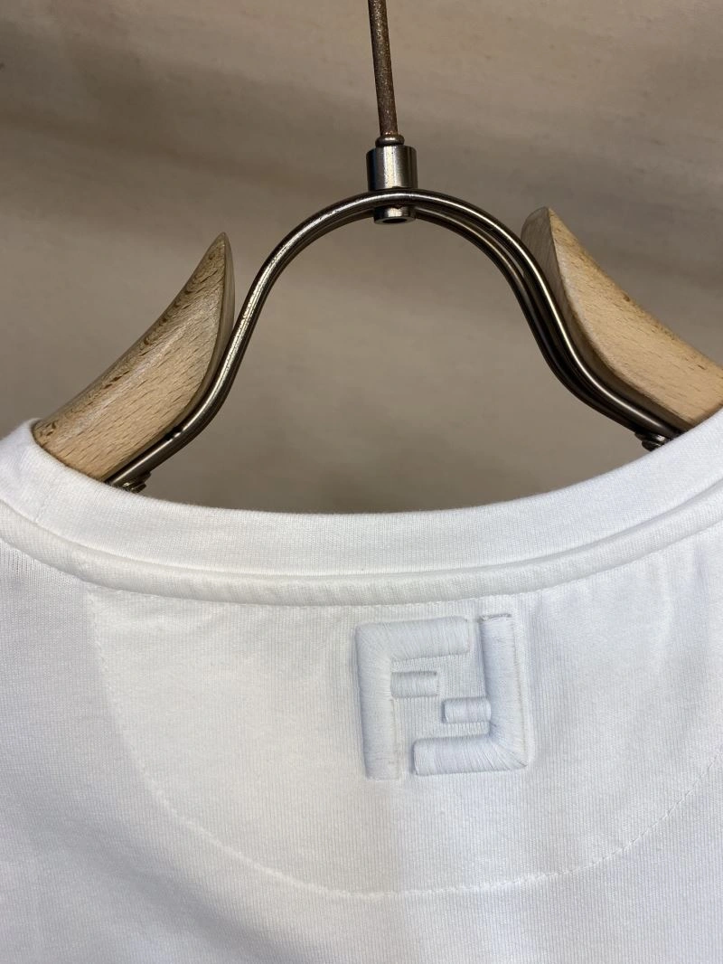 Fendi T-Shirts Refined 122359