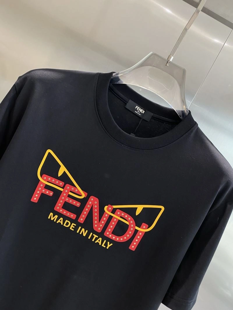 Lightweight Fendi T-Shirts 122373