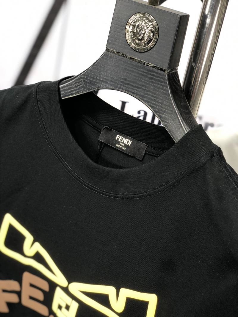 Trendsetting Fendi T-Shirts 122353
