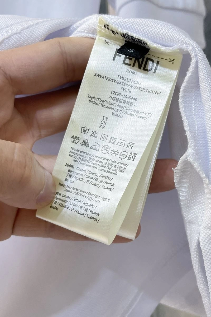SmartChoice Fendi T-Shirts 122358