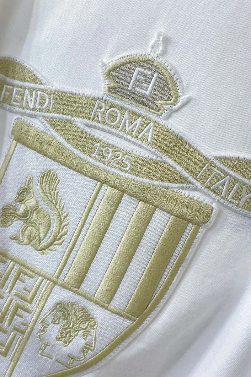 Fendi T-Shirts Durable 122370