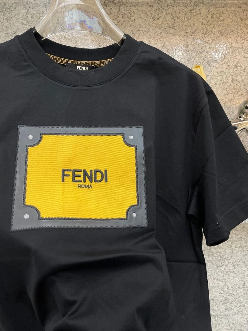 Affordable Fendi T-Shirts 122378