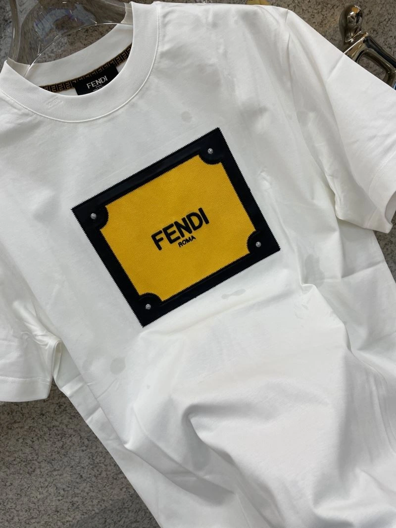 Affordable Fendi T-Shirts 122378