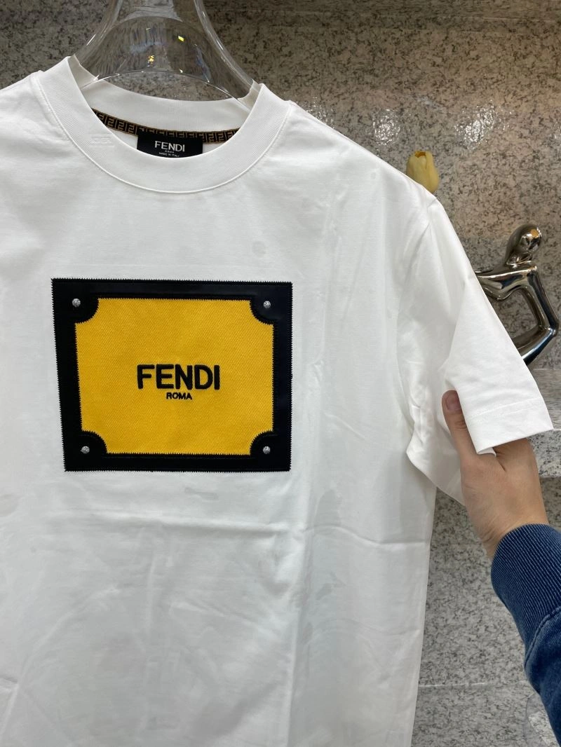 Affordable Fendi T-Shirts 122378