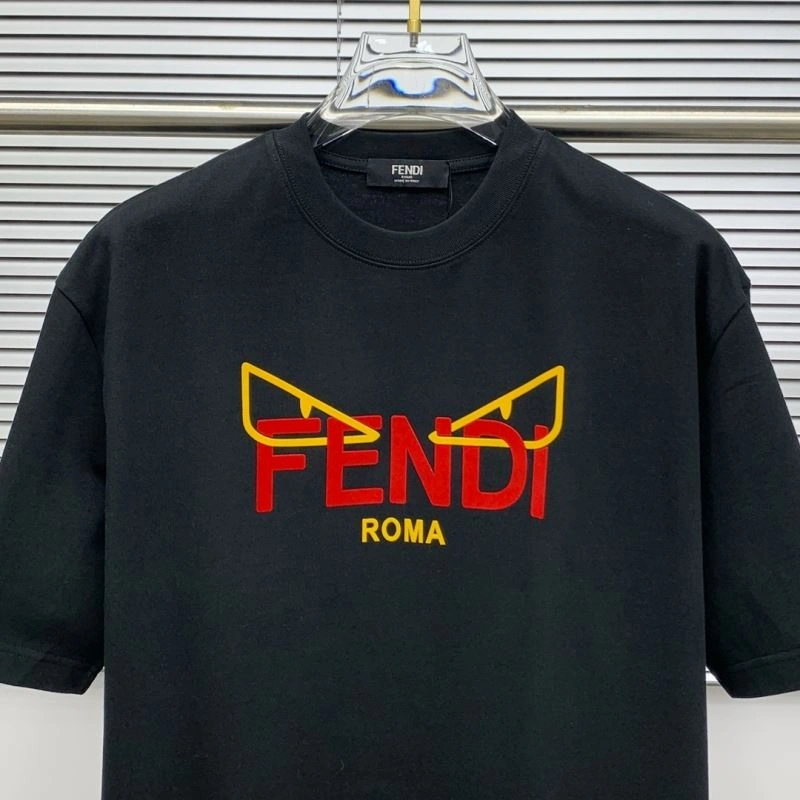 Fendi T-Shirts Effortless 122361