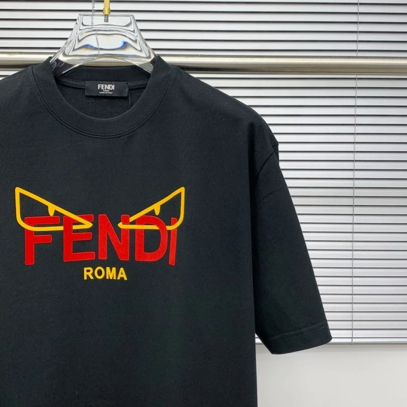 Fendi T-Shirts Effortless 122361